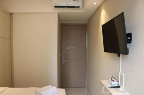 Minimalist and Comfort 1BR at Gold Coast Apartment By Travelio
